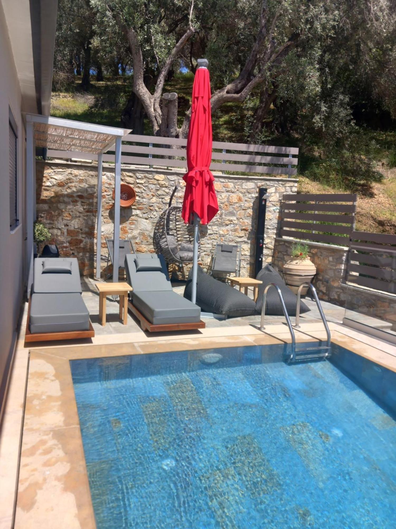 Stavros Luxury *